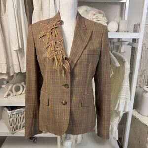 Carlisle Women's Size 6  Plaid Blazer with floral applique, embroidery #3164